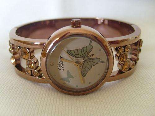 STUNNING LADYS DIVA BRACELET WATCH !!! (EXELLENT QUALITY)