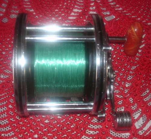 PENN NO 49 SUPER MARINER  REEL