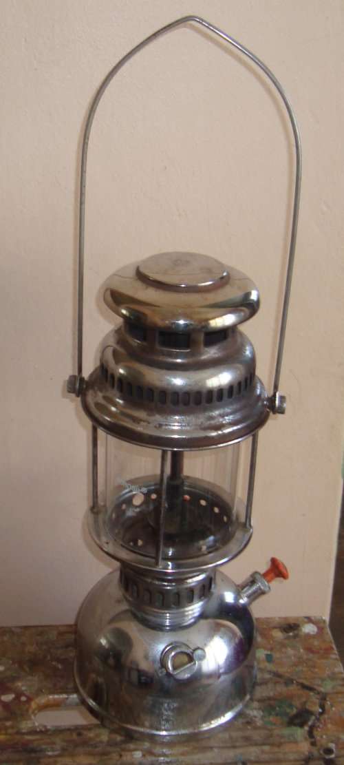BUTTERFLY KEROSENE LAMP