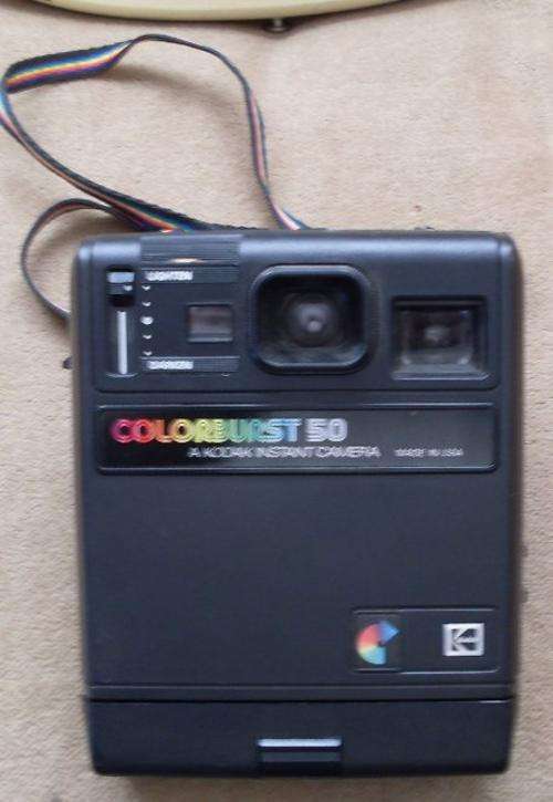 COLORBURST 50 KODAK INSTANT CAMERA