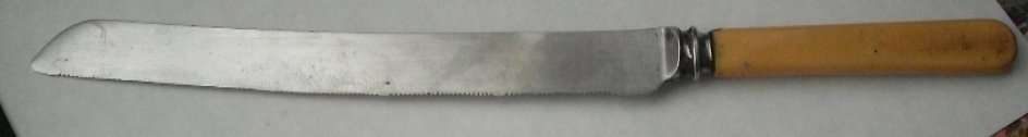 OLD BONE HANDLE BREADKIFE