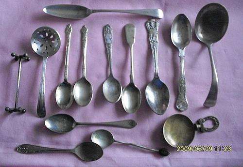 COLLECTABLE CUTLERY