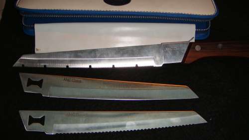 A Beautiful AMC Classic Knife with 3 switching blades