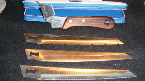 A Beautiful AMC Classic Knife with 3 switching blades