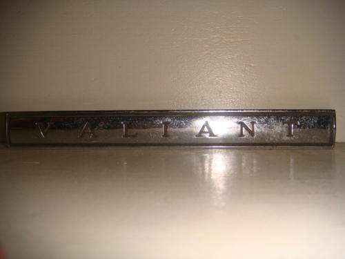 Valiant car name sign