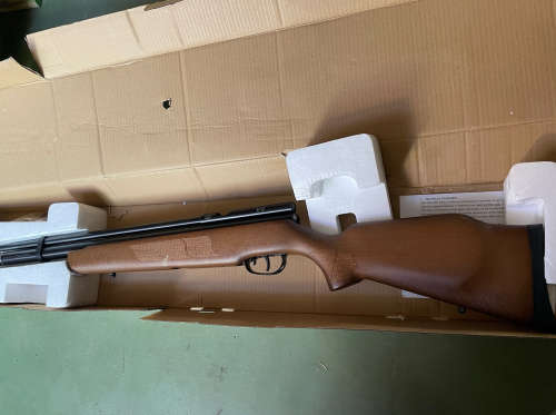 Venom PCP Air Rifle Pellet Gun and Hand Pump Combo