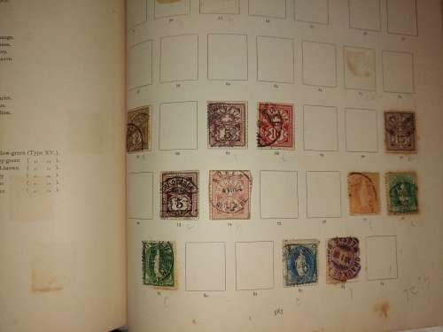 LARGE OLD IMPERIAL STAMP ALBUM WITH SOME OLD STAMPS + FEW 100 LOOSE STAMPS - NOT CHECKED