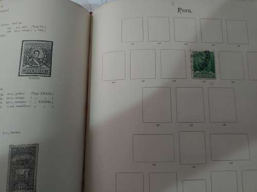 LARGE OLD IMPERIAL STAMP ALBUM WITH SOME OLD STAMPS + FEW 100 LOOSE STAMPS - NOT CHECKED