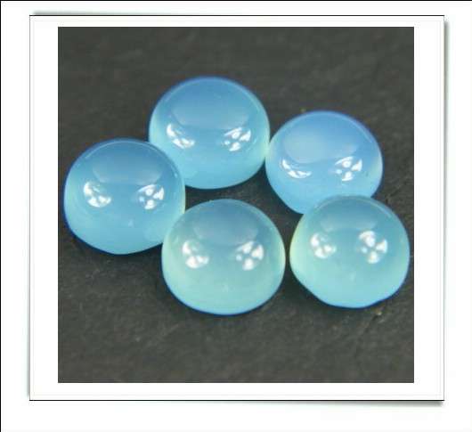 GEMZONE - Natural Chalcedony Round Cabs - 2.34cts avg. each - 16 on offer