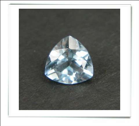 GEMZONE - Natural Aqua Blue Topaz Trillion Facets - 0.91cts each - 2 on offer!