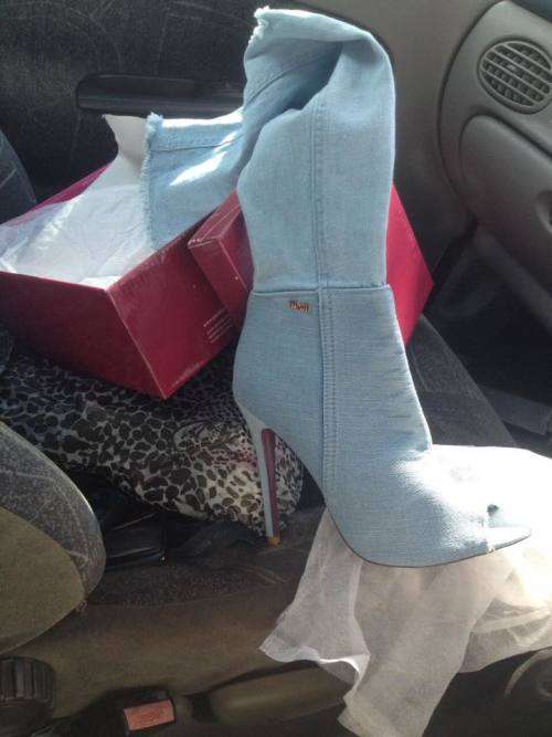 PLUM DENIM STRETCH BOOTS