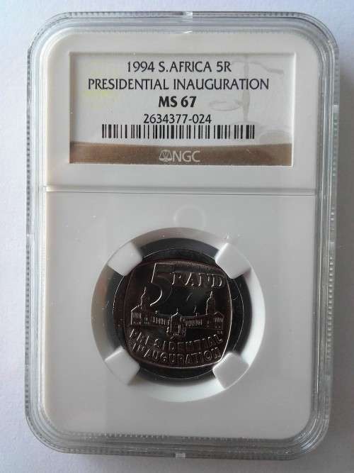 1994 MS67 R5. (Building in front)