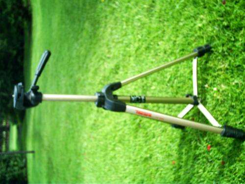 TAKARA Tripod stand + bag TV-1093