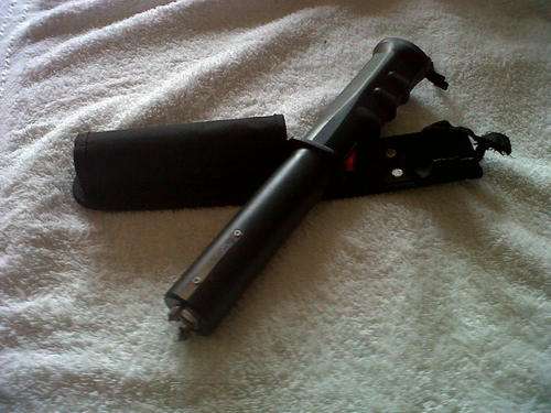 Self- Defense Machine with Strong Light