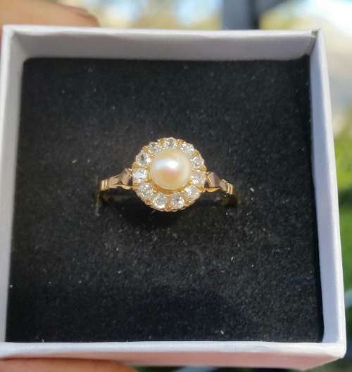ANTIQUE DIAMOND AND PEARL RING, 18CT GOLD   (EstateJewellery2020#15)