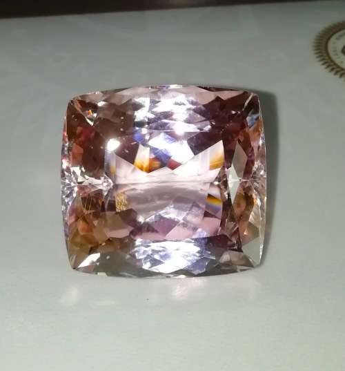 101.72ct Kunzite