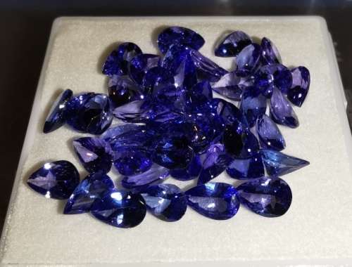 Tanzanite  5x4mm pear shape