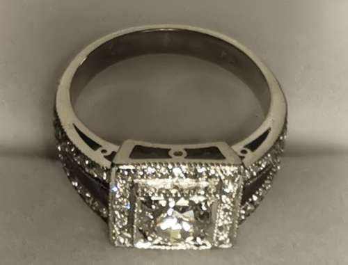 1.20ct Diamond `Olga` designer ring, 18ct White Gold *  *