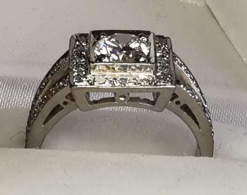 1.20ct Diamond `Olga` designer ring, 18ct White Gold *  *