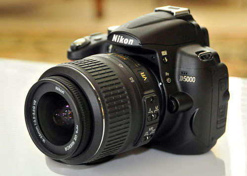 NIKON D5100 DOUBLE VR LENS KIT