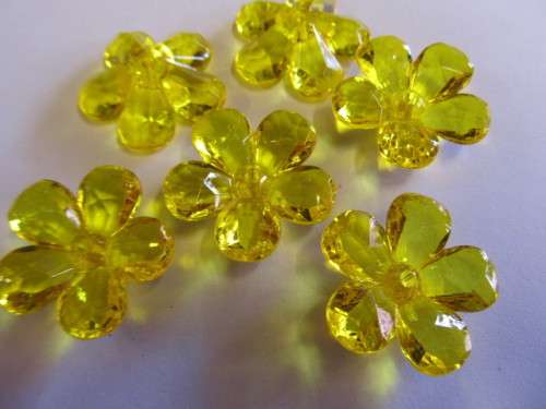 Acrylic Shapes Flower Shape Yellow 28mm 5pc