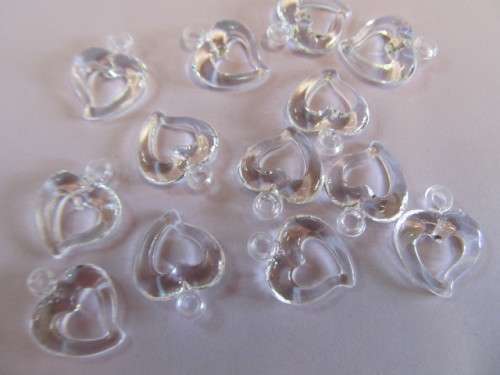 Acrylic Shapes Heart Shape Clear 19mm x 15mm 4pc