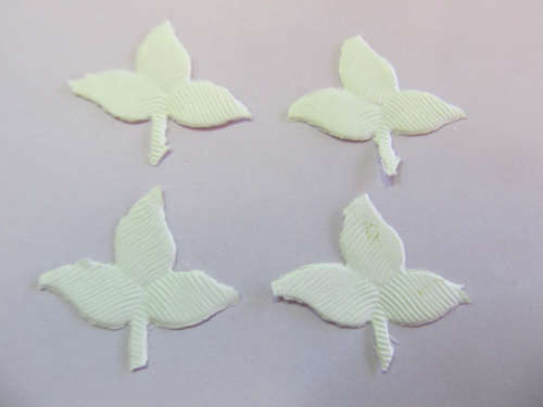 Embellishments Paper Leaves White ±25mm