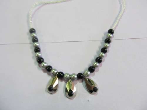 Necklace Acrylic And Seedbeads ±45cm