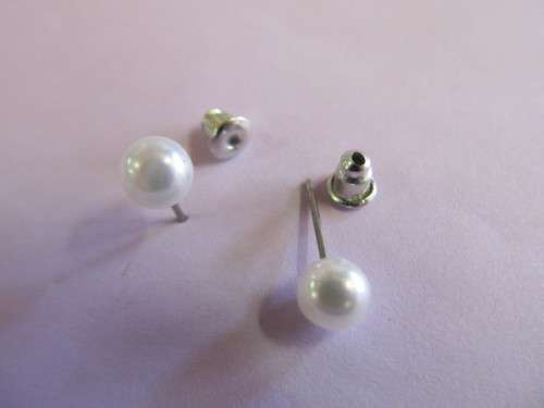 Earrings Stud Faux Pearl White 6mm