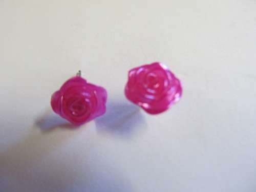 Earrings Stud Rose Design Bright Pink 10mm