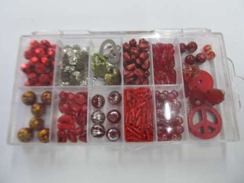 Beading Kit, Red, Variety Of Beads With The Container, Container Size 15cm x 8cm x 1,8cm