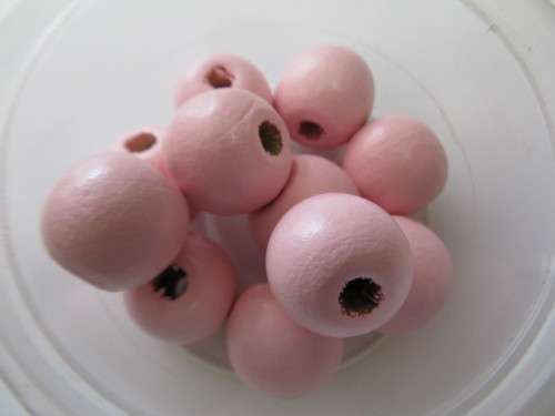 Wooden Beads, Round, Pink, 15mm x 16mm, 6pc