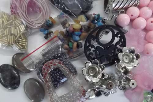 Beading & Jewellery Making, Beading Kit, See Description and Photos Bellow, Weight 540gr
