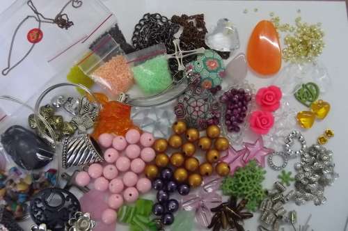 Beading & Jewellery Making, Beading Kit, See Description and Photos Bellow, Weight 540gr