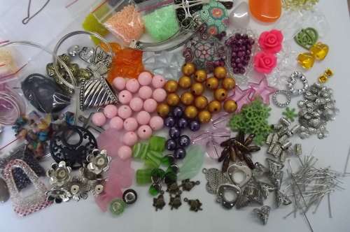 Beading & Jewellery Making, Beading Kit, See Description and Photos Bellow, Weight 540gr