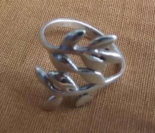 Fine Jewellery, Ring, Silver, Stamped 925, Leaf Design, Size 16mm