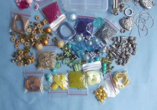 Beading & Jewellery Making, Beading Kit, See Description and Photos Bellow..