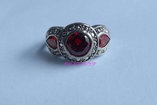 Fine Jewellery, Ring, Silver, Stamped 925, 3 x Simulated Ruby Stones, Size 18,25mm