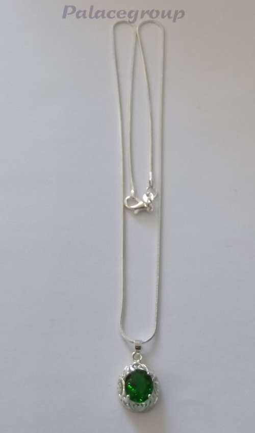 Fine Jewellery, Silver Snake Chain, Stamped 925, Simulated Emerald Green Stone, 42cm