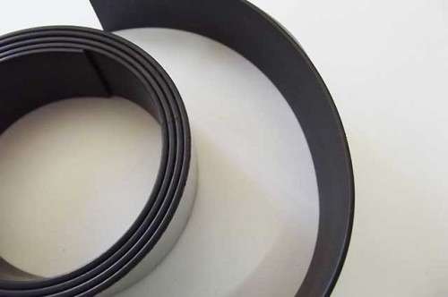 Magnet, Self Adhesive On 1 Side, ±30mm x 20mm, 2pc