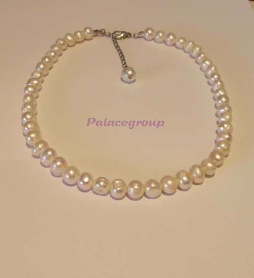Necklace - White Round Freshwater Pearls, Pearls Size ±8.5mm, Lobster Clasp, ±40cm With 5cm Extender