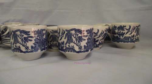 Vintage Original, Broadhurst Staffordshire Blue Willow English Ironstone Dinner Set