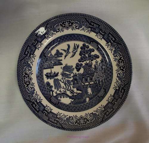 Vintage Original, Broadhurst Staffordshire Blue Willow English Ironstone Dinner Set