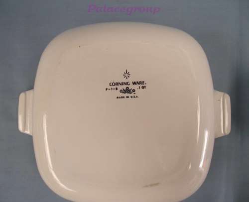 2 xCorning Ware Square Baking Dishes With 1 x Clear Lid - Dish Milk Glass With Blue Flower Pattern