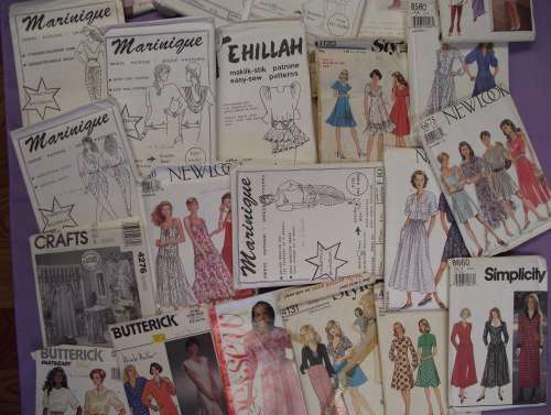 1 Lot New And Used Patterns And Guide to Dressmaking / Home Sewing, Various Makes And Sizes, 25pc
