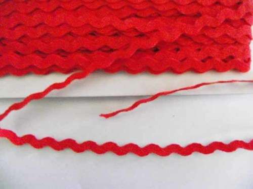 Zigzag Ribbon 1Meter, 5mm, Red