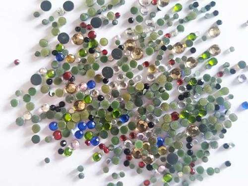 Rhinestones, Hotfix, Flatback, Mixed Sizes And Colours, ±100pc, 1.6gm