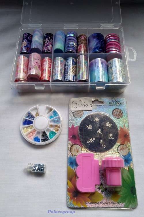 Nail Art Kit, Foil Transfers 16 In Container, Stamp Pad, Nail Art Wheel, Rhinestones, See Photos