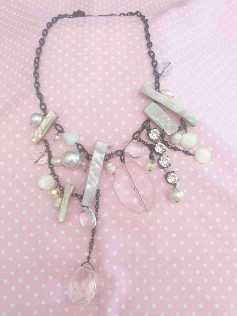 Burtell Bracelets, clear Rhinestones And Crystal Beads and White Shell Pearls, Freshwater Pearls