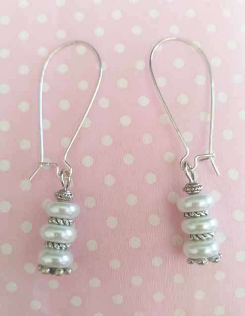 Perrine Earrings, White Glass Pearls, Nickel Findings, 58mm, 2pc